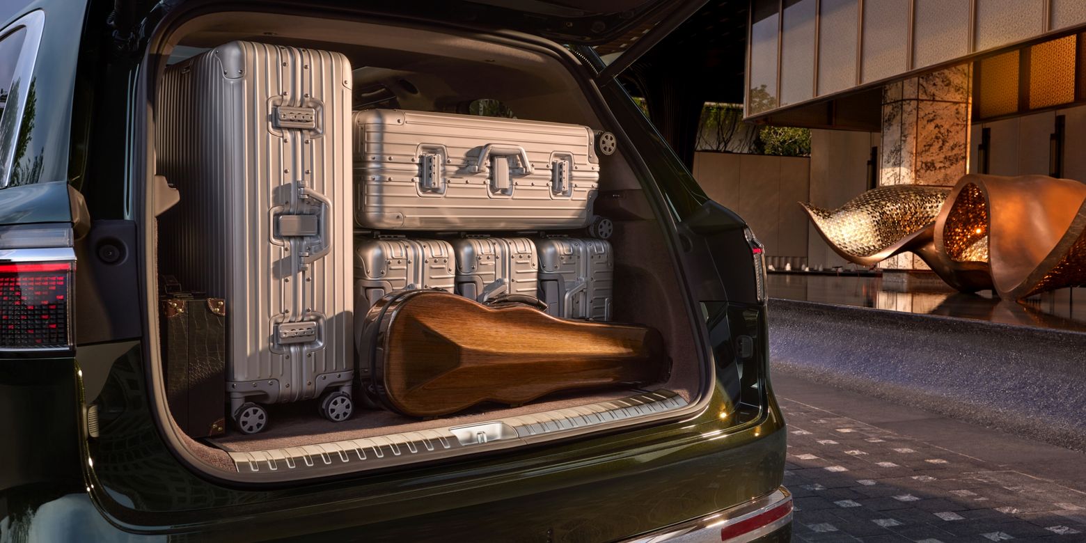 AITO M9 Extra-large Trunk