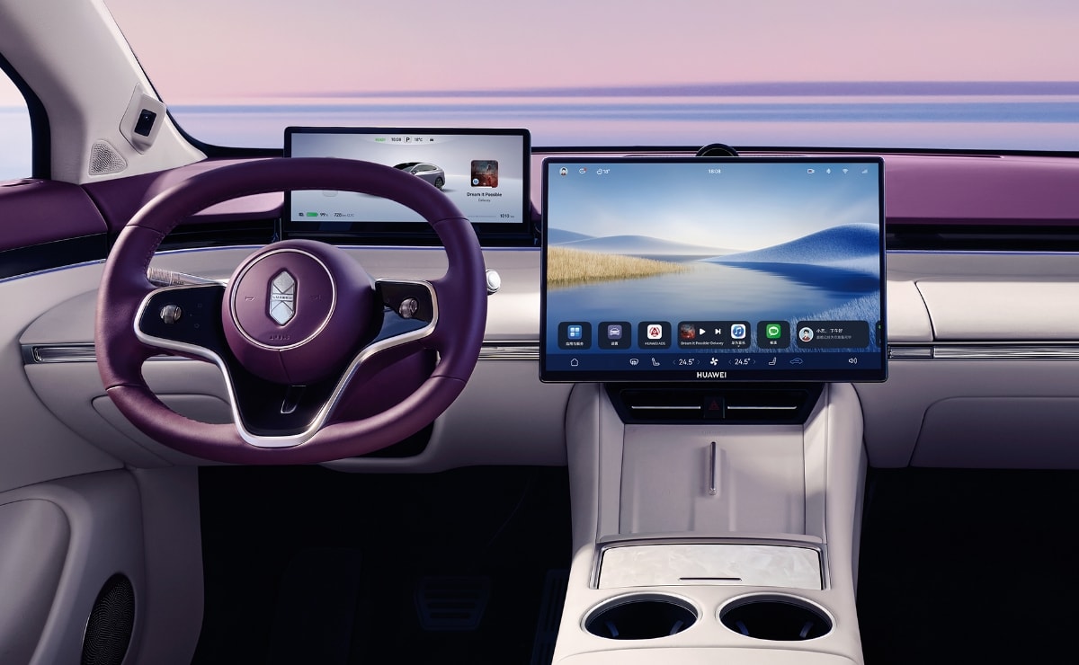 Luxeed R7 center console display.