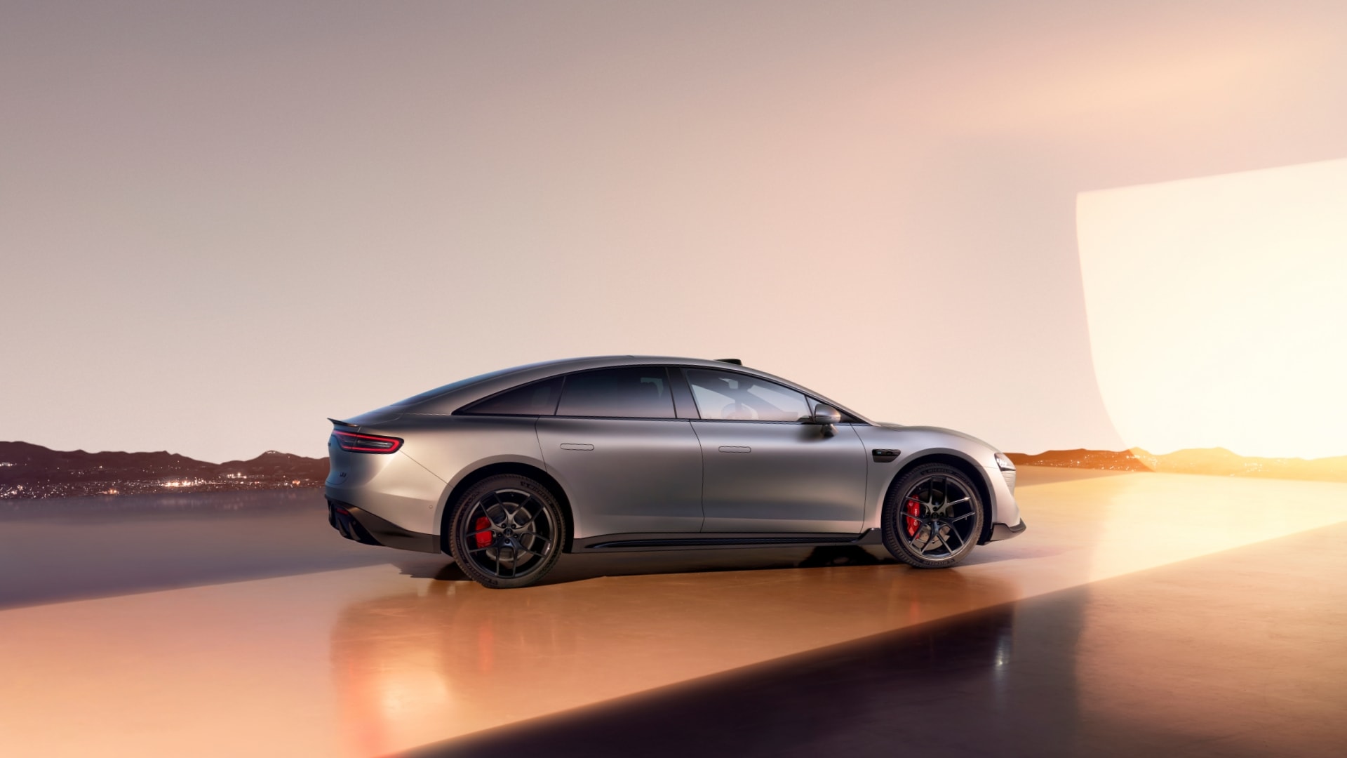 Luxeed S7